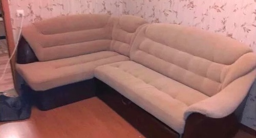 Перетяжка углового дивана. Нагатинская